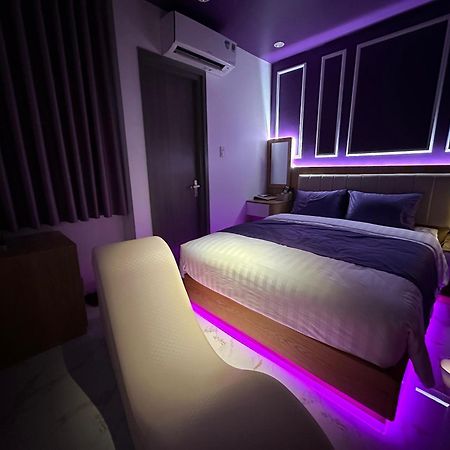 Готель Chiic House 6 - Khach San Tinh Yeu Вунгтау Екстер'єр фото