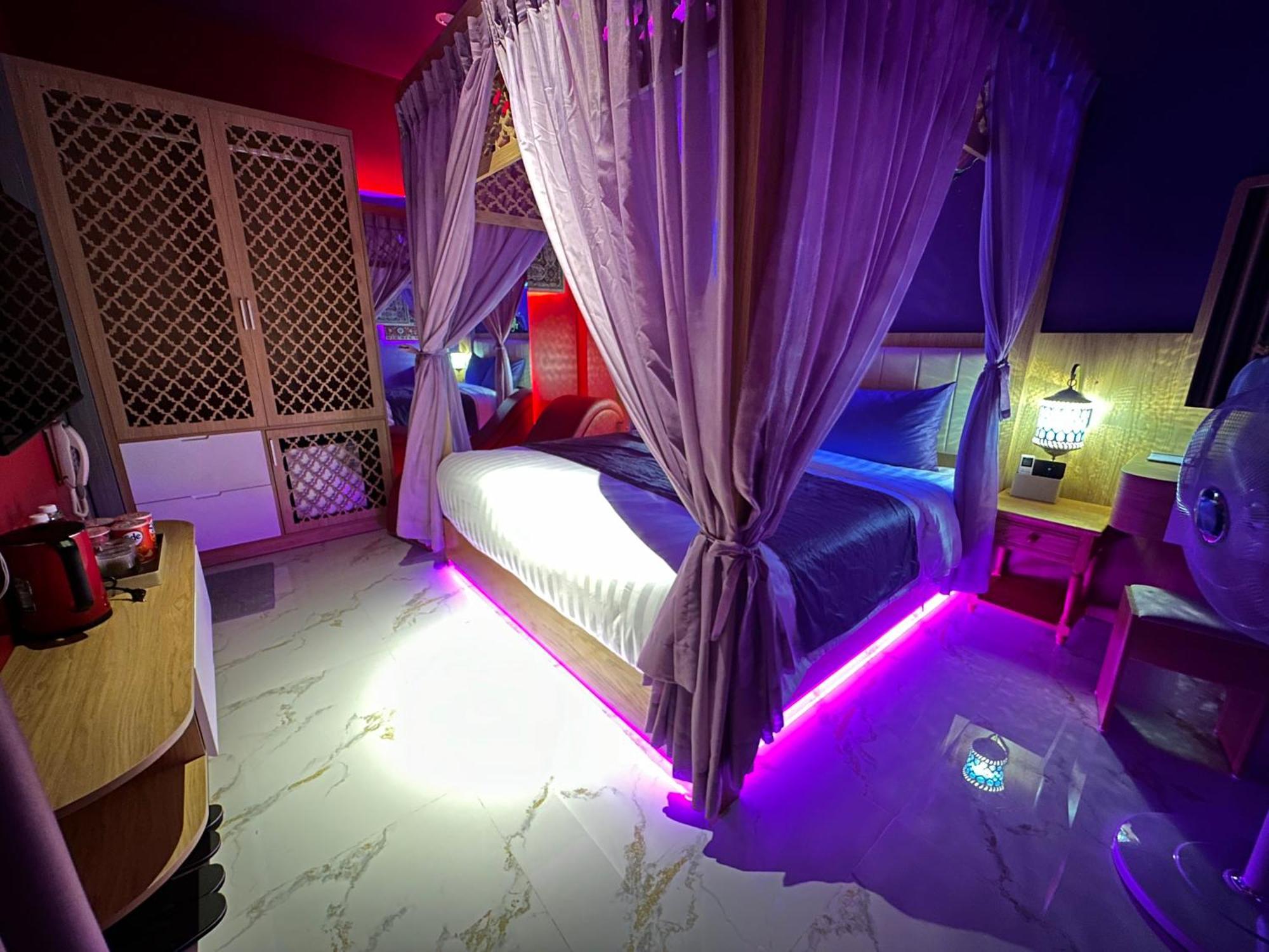 Готель Chiic House 6 - Khach San Tinh Yeu Вунгтау Екстер'єр фото