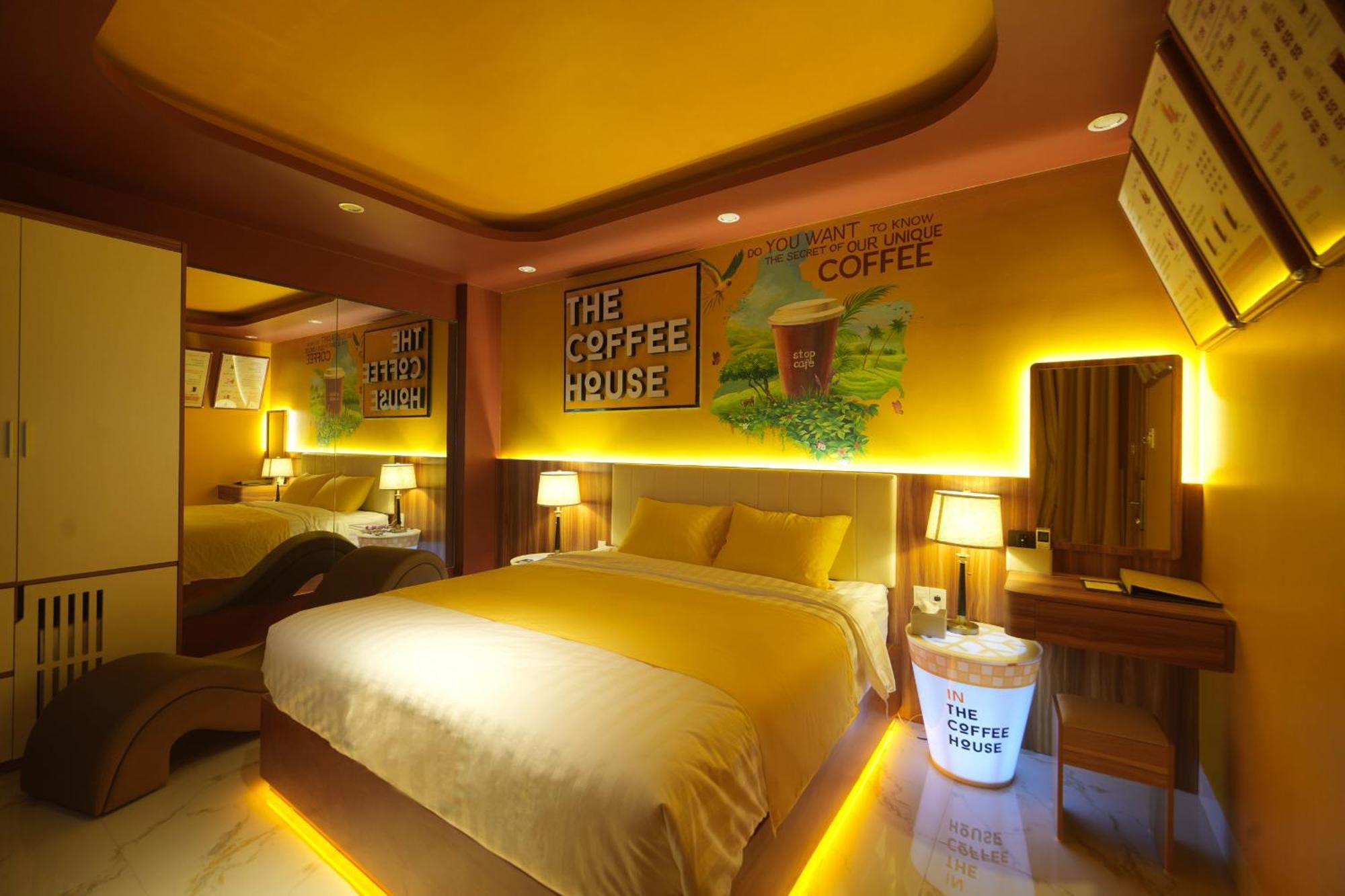 Готель Chiic House 6 - Khach San Tinh Yeu Вунгтау Екстер'єр фото